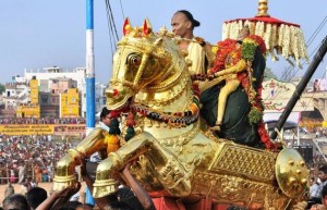 Sri Kallazhagar Vaigai Aatril Ezhuntharural 2018